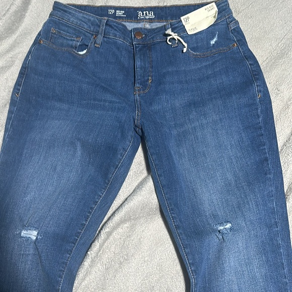 New with tag 12P mid rise skinny cropped stretch jean in blue - Picture 8 of 8